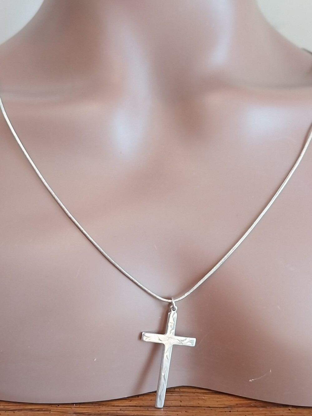 Classic Silver Cross Pendant Necklace for Women